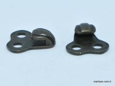 Zamak 2 Delikli Çizgili Kanca